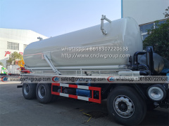 SHACMAN 8x4 25000 liter Vacuum Sewage Suction Truck