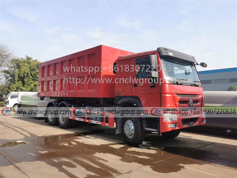 Sinotruk HOWO 20t 25t hook lift garbage truck
