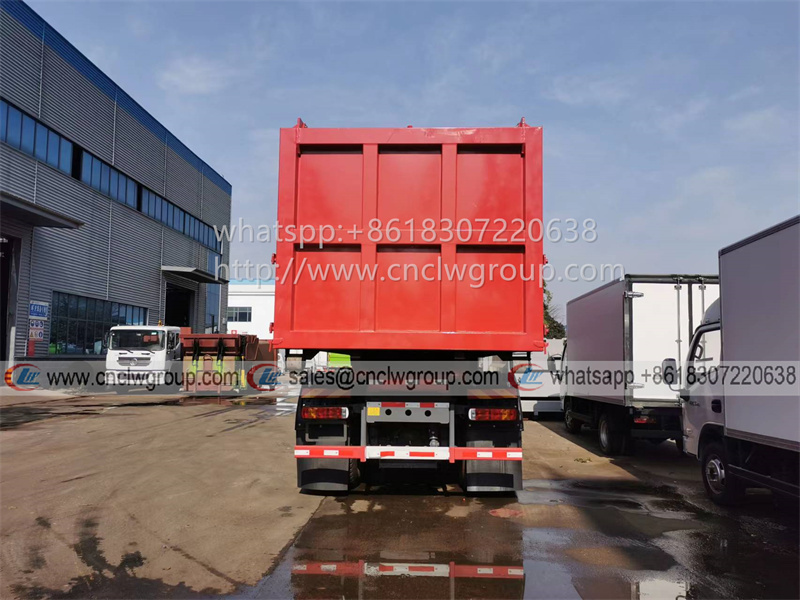 Sinotruk HOWO 20t 25t hook lift garbage truck