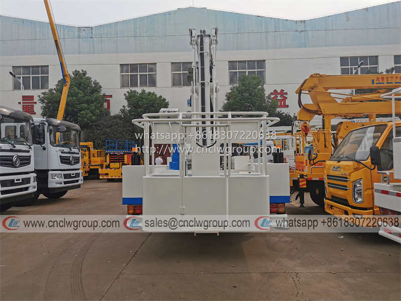 ISUZU 18m 20m 22m Articulated Boom Aerial Work Platform Truck