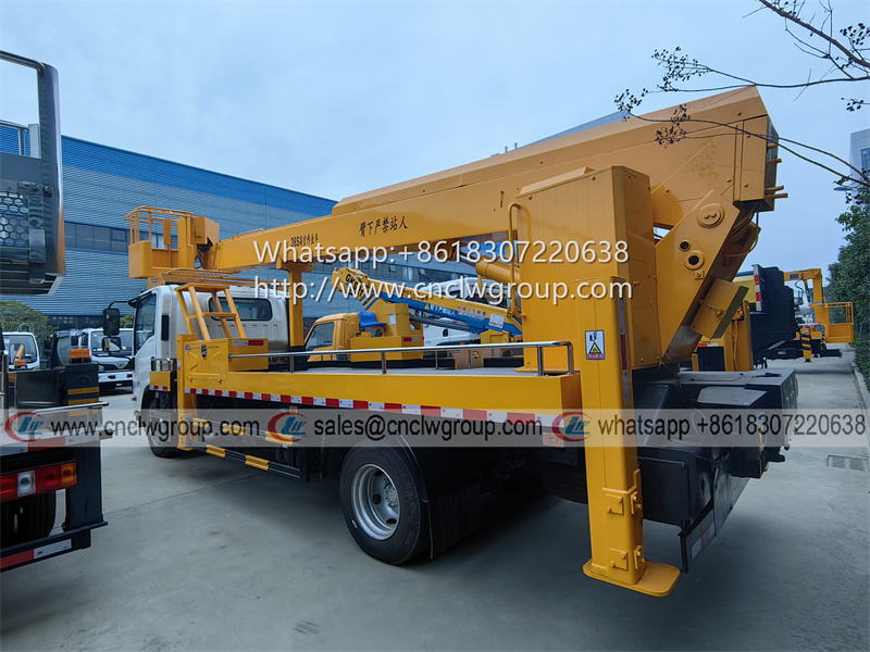 ISUZU 700P 36m telescopic aerial work platform truck