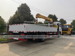 SHACMAN L3000 6.3 ton truck mounted crane