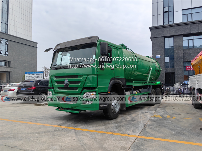 Sinotruk HOWO 20m3 vacuum sewage suction truck