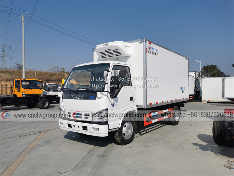 ISUZU 600P 14ft Refrigerated Truck