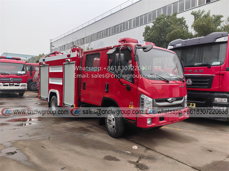 Forland H2 2500 liter small fire truck