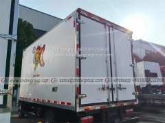 Dongfeng 5 Ton Refrigerator Truck