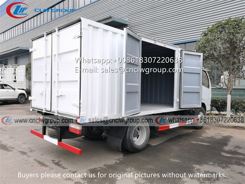 Dongfeng 5 ton 14ft box cargo truck