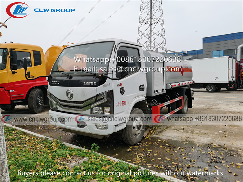 Dongfeng Euro5 5000 liter fuel dispenser truck