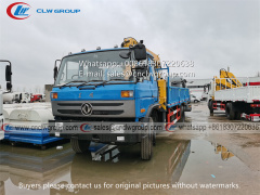 Dongfeng RHD truck mounted XCMG 5 ton crane
