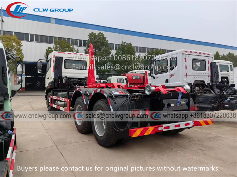 HOWO V7 20 ton 25 ton hook lift garbage truck