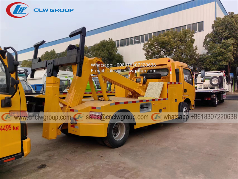 Dongfeng 5 ton wecker tow rescue truck