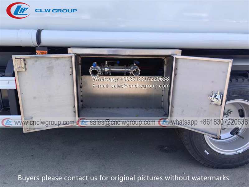 ISUZU 8m3 stainless steel water tanker truck for drinking water