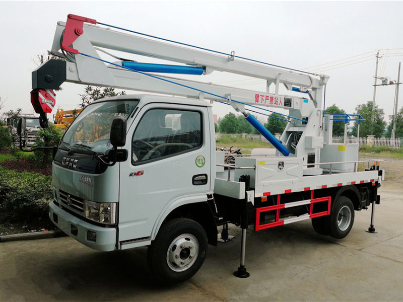 Dongfeng 12m knuckle arm aerial work platform truck