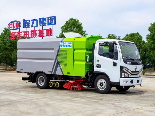 Detail introduction of Dongfeng Dolicar 6cbm small road wash road sweeper truck
