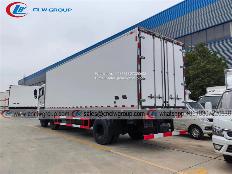 Dongfeng KL 6x2 9.5m refrigerated lorry reefer box truck