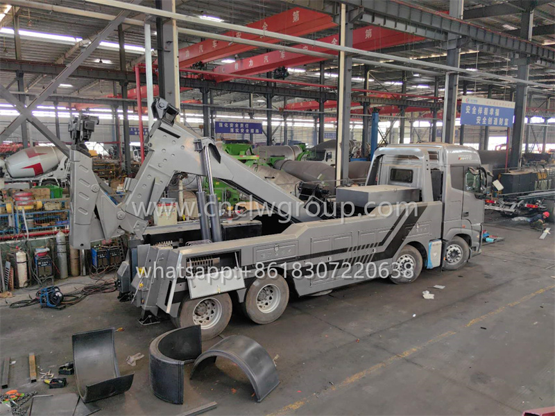 FOTON AMT 8x4 CUMMINS 580HP 30 Ton Wrecker Tow Truck with air