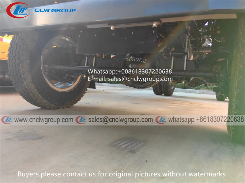 ISUZU NPR 4x4 4wd cargo truck dump trucks