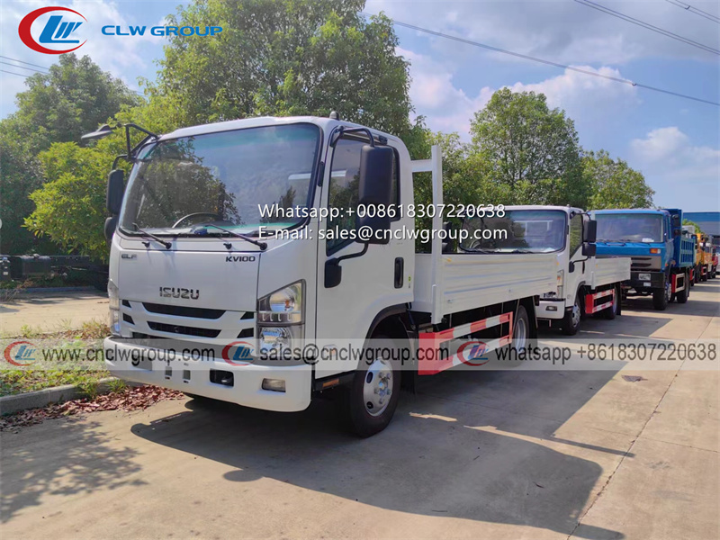 ISUZU KV100 14ft 5t fence cargo truck