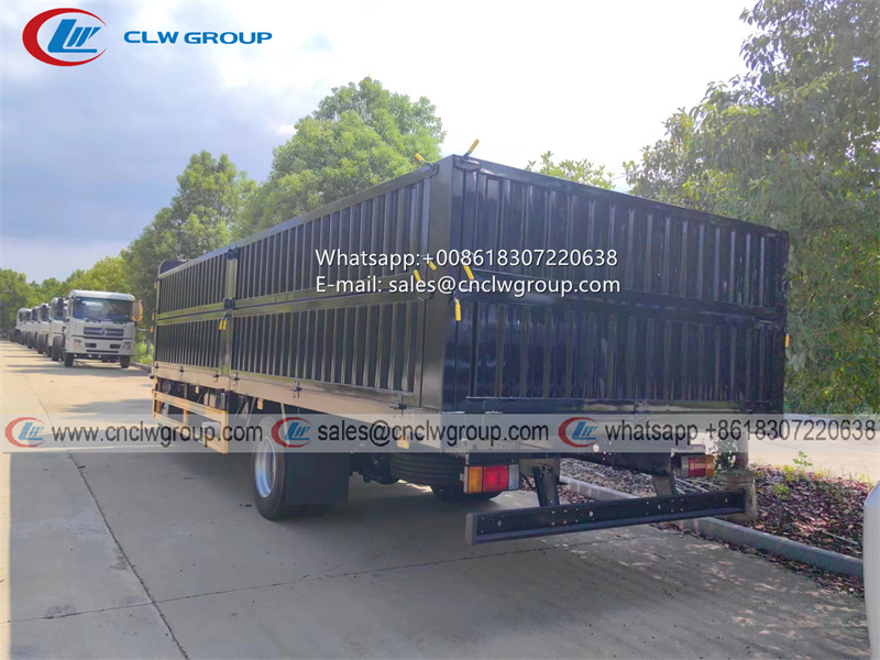 ISUZU 700P 6.8 meter 8 ton high fence cargo truck