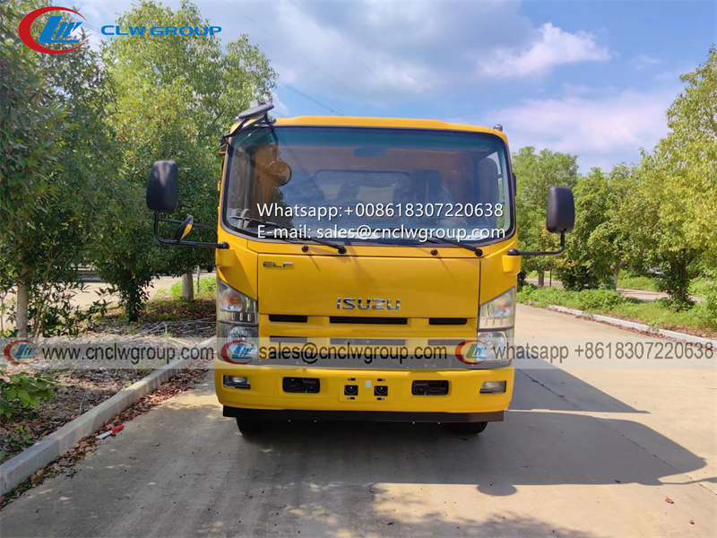 ISUZU 700P 6.8 meter 8 ton high fence cargo truck