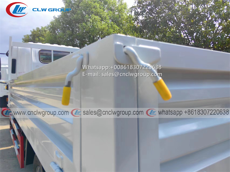 Export ISUZU KV100 14ft 5 ton light cargo truck
