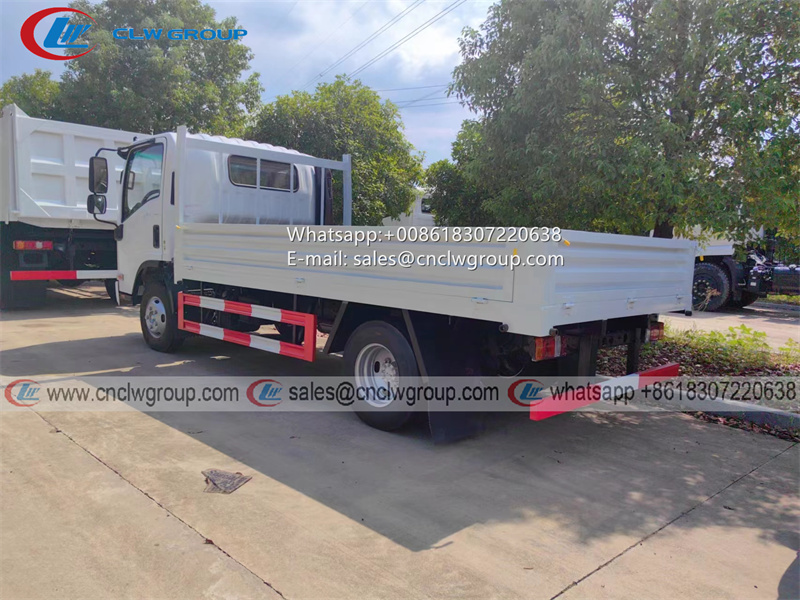 Export ISUZU KV100 14ft 5 ton light cargo truck-3