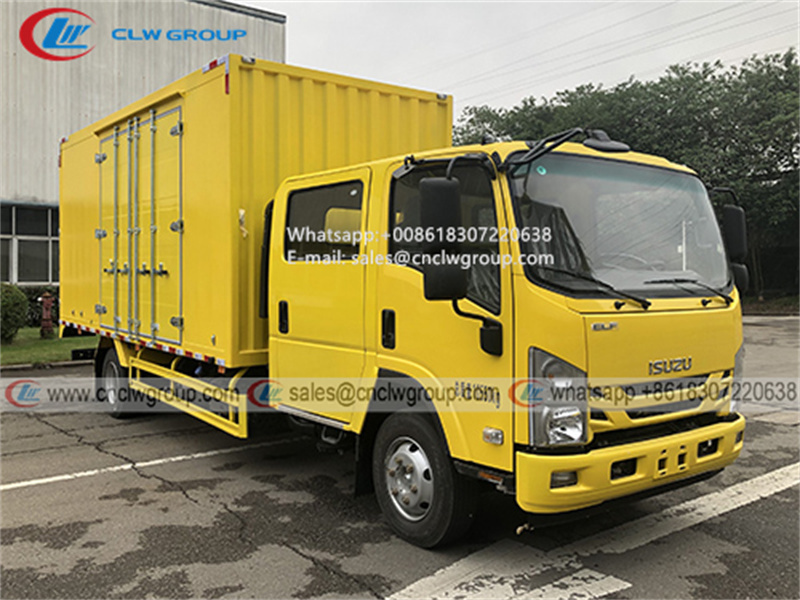 ISUZU 700P double cabin box cargo truck