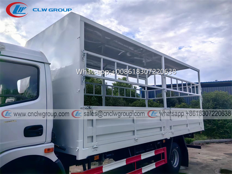 CLW 4x2 4x4 20-26 Seats Troop Carrier Truck