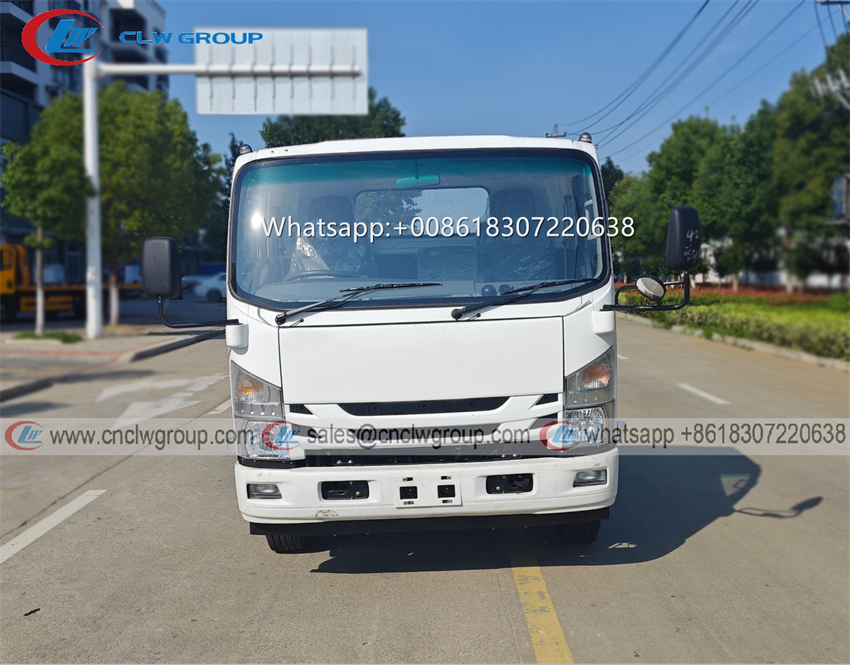 ISUZU RHD 700P(NPR) 4x2/4x4 truck