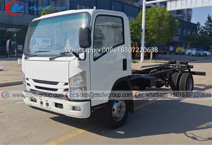 ISUZU RHD 700P(NPR) 4x2/4x4 truck