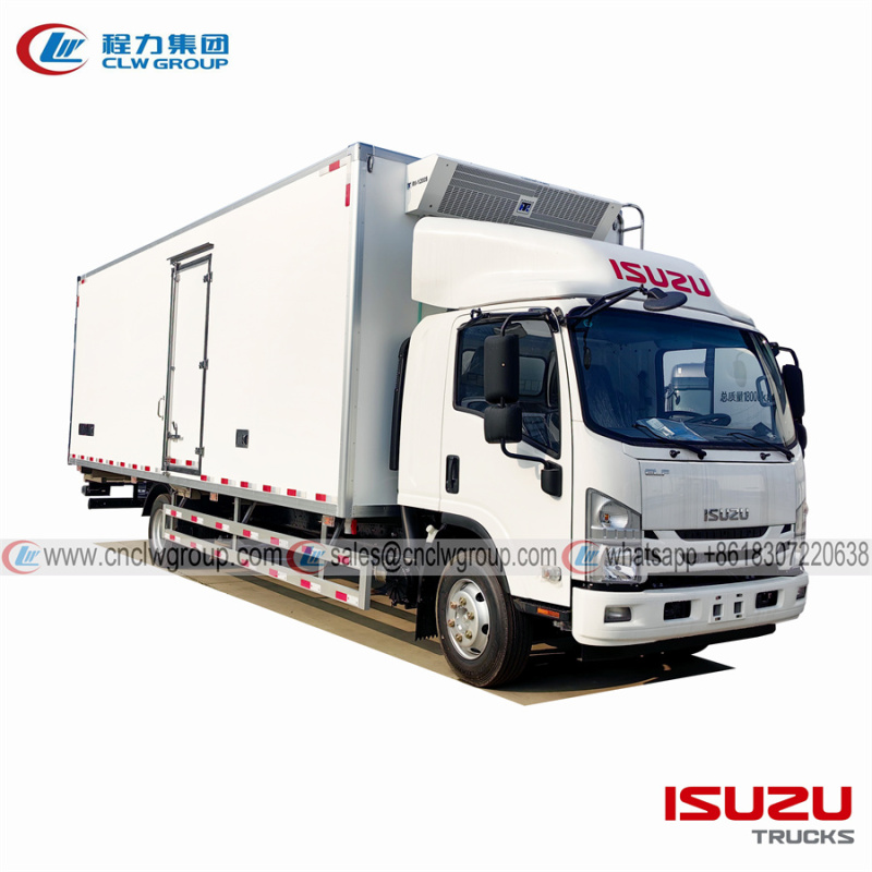 ISUZU 700P Euro4/6 24 feet Freezer Van Refrigerator Truck for sale