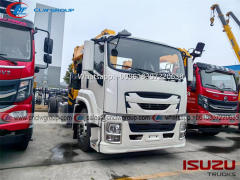 ISUZU GIGA FVR truck mounted XCMG 8 ton 6-stage crane
