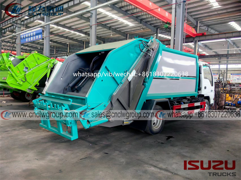 ISUZU 100P 5cbm garbage compactor truck