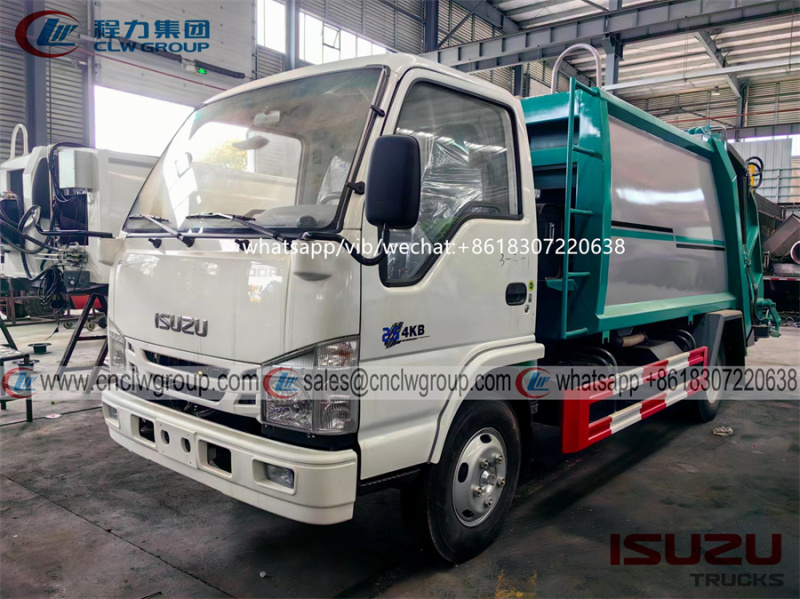 ISUZU 100P 5cbm garbage compactor truck