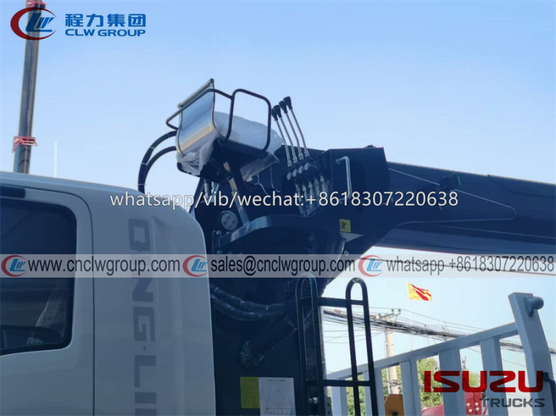 ISUZU GIGA 10 Ton Crane Boom Truck