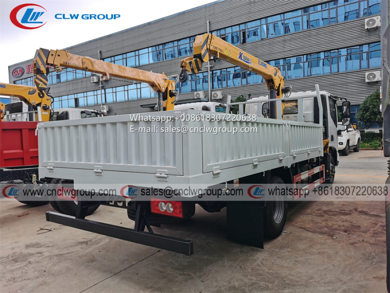 Foton 3.2 Ton Boom Crane Truck