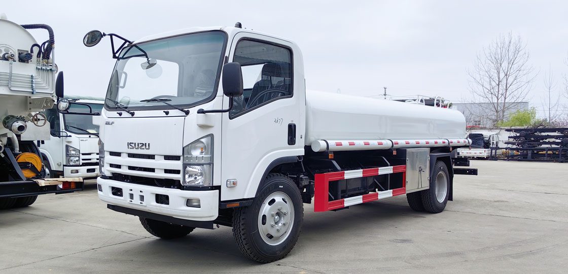 ISUZU 8m3 Stainless Steel Water Truck