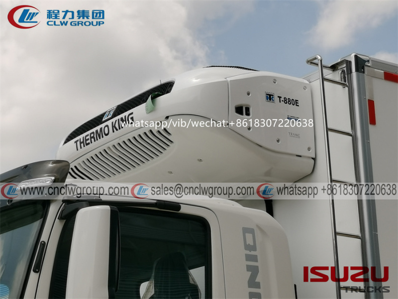 ISUZU GIGA 7.5m refrigerated trucks with Thermo King T-880
