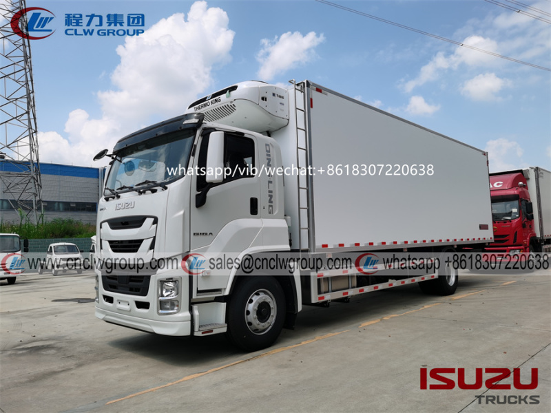 ISUZU GIGA 7.5m refrigerated trucks with Thermo King T-880