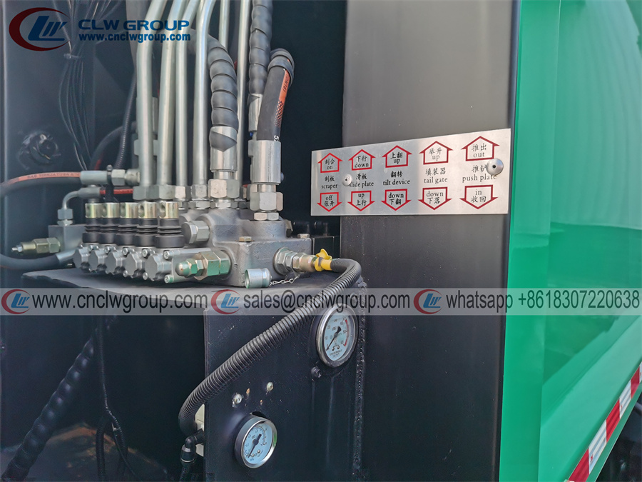 hydraulic operation levers of faw 5m3 garbage compactor