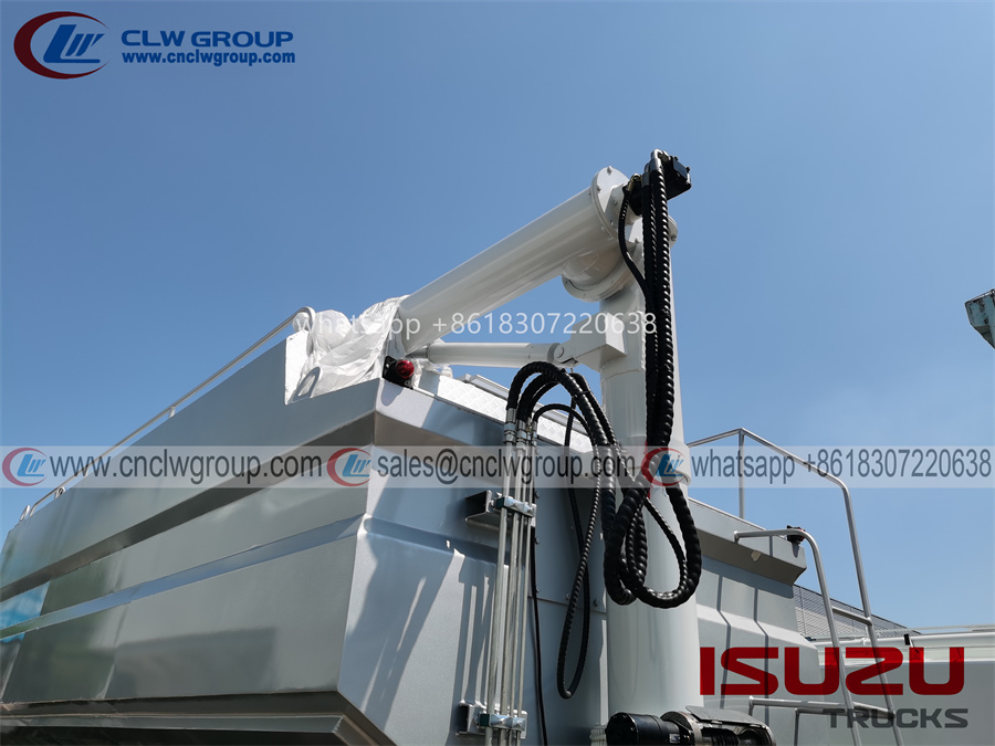 hydraulic auger system of isuzu bulk feed truck