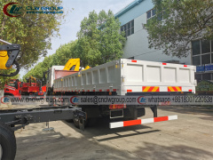 Sinotruk HOWO RHD 6*4 truck mounted 5 ton knukcle crane