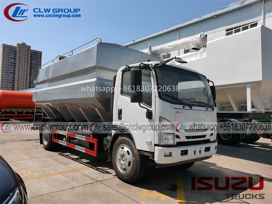 ISUZU 12m3 auger feed trucks