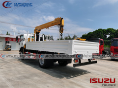 Isuzu npr 4x4 boom crane truck with 5 ton crane