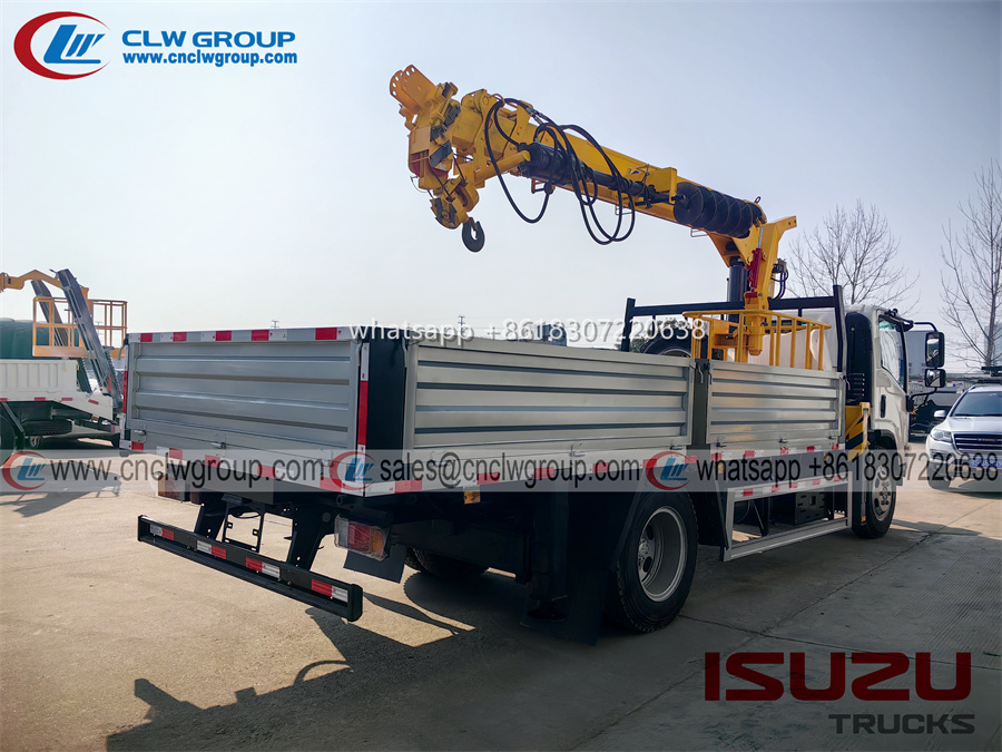 ISUZU FRR npr 5 ton auger drill boom crane truck with a lift boom crane truck crane