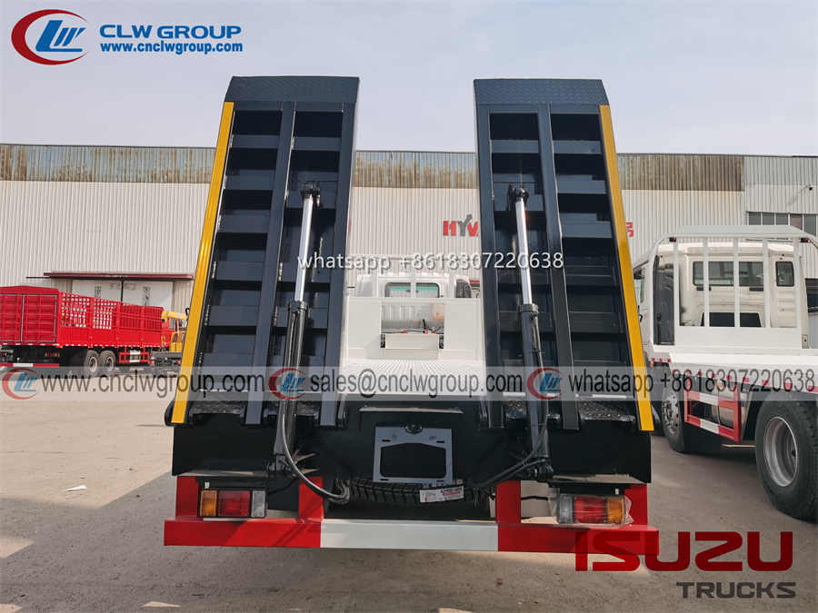 ISUZU 4x4 8 ton self loading flat bed truck with 6 ton winch