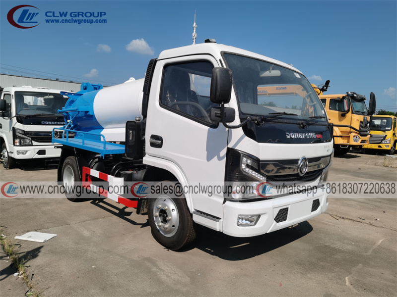 Dongfeng RHD 3000 liters vacuum septic pump sewer suction sewage tanker trucks