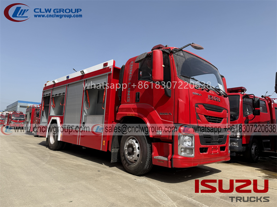 ISUZU FVR giga 8000 liters water tanker fire fighting truck