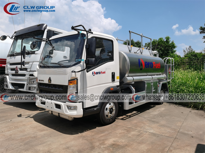 HOWO 5000L aluminum oil tank mobile refuelling diesel gasoline tanker trucks