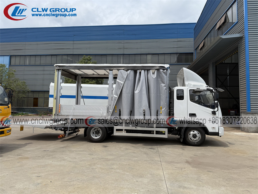 Foton Aumark 5-6 ton curtainsider sliding curtain side cargo box truck